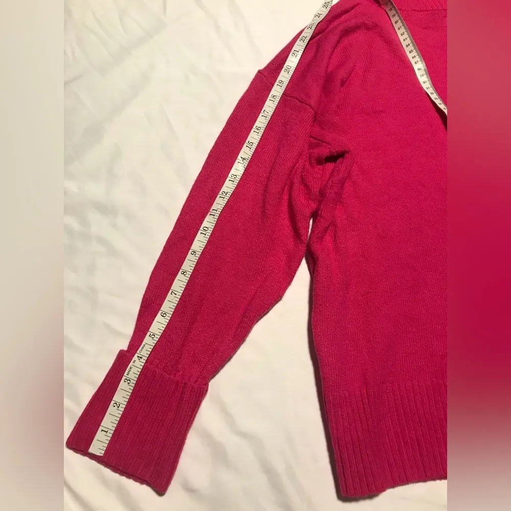 Old Navy Women’s Hot Pink Turtleneck Knit Sweater Size S - Image 7