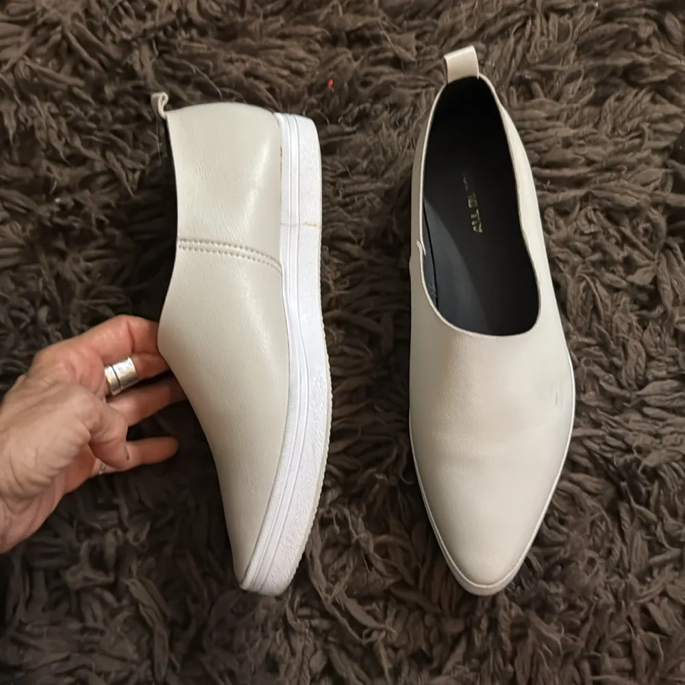 {{all black}} Side Scoop Leather Flats in bone white from Anthropologie - Image 4