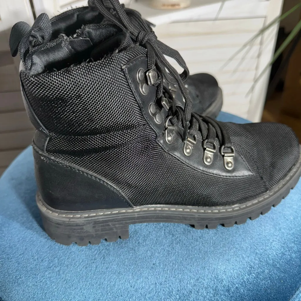 White Mountain Cliffs women's Clavide black comfort lace up combat boots sz 7.5 - Image 9