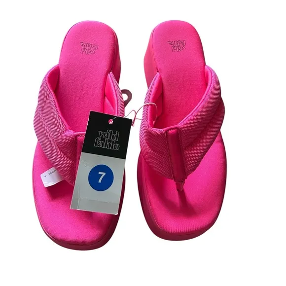 NEW Hot Pink Wild Fable Chunky Platform Sandals- Size 7 - Image 2