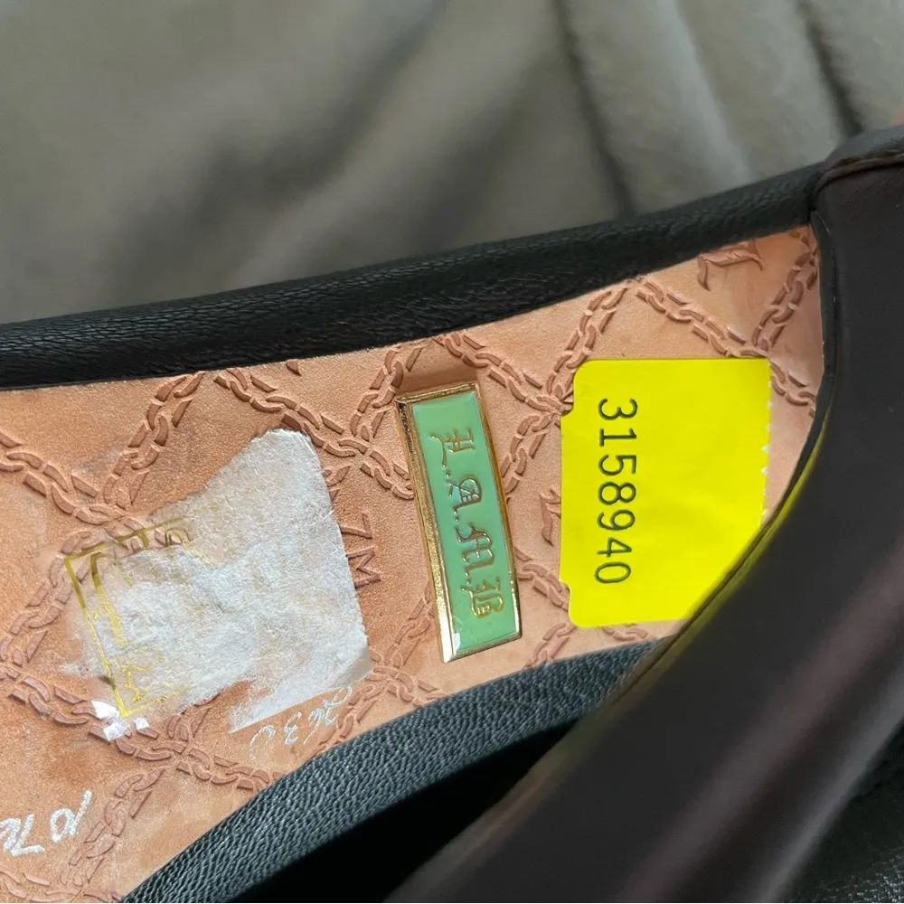 L.A.M.B. By Gwen Stephanie Black Leather Platform Ankle Bootie 7 - Image 9