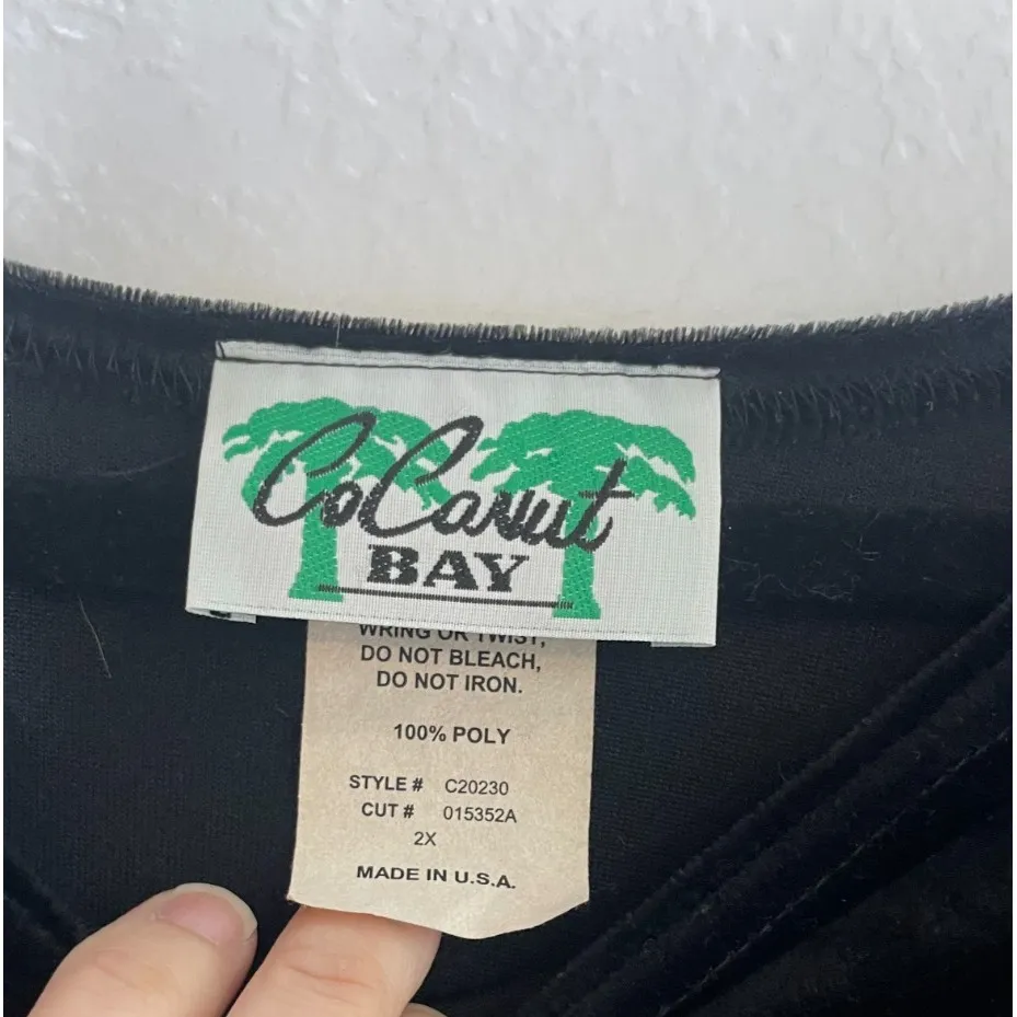 Vintage Coconut Bay Womens 2X Black Velour Velvet Christmas Tunic‎ Top Holiday Size XXL - Image 4