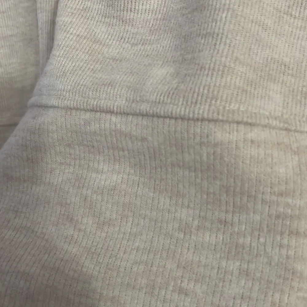 𝅺NWT Simply Vera Vera Wang sweater - Image 4