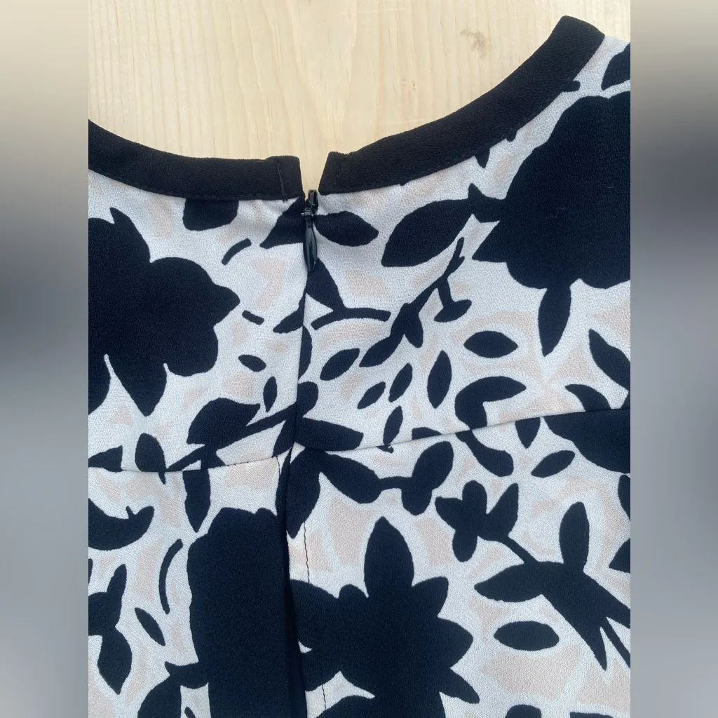 LOFT Floral Swing Dress Cocktail Wedding Guest, church, office  Size 2P - Image 7