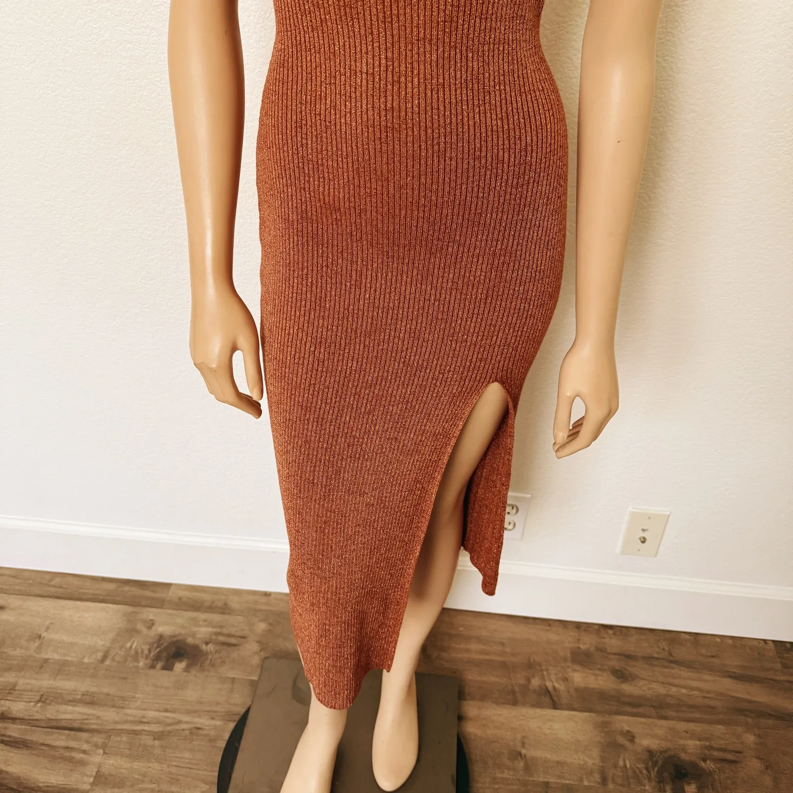 [Superdown] Copper Metallic Arima Halter Neck Knit Midi Sweater Dress Sz Small S - Image 7