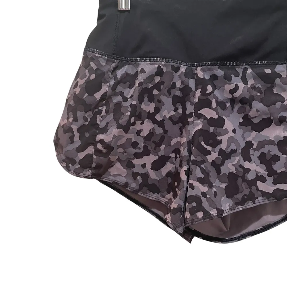 Athleta Running Free Printed Short 3.5” Mid Rise Pockets Black Gray Size XXS - Image 5