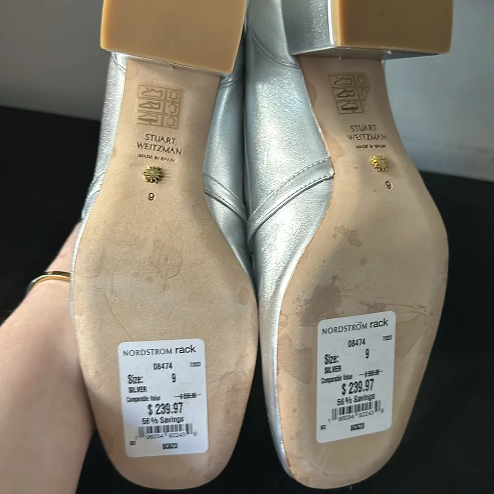 silver buckle shoes size 9 - Image 4