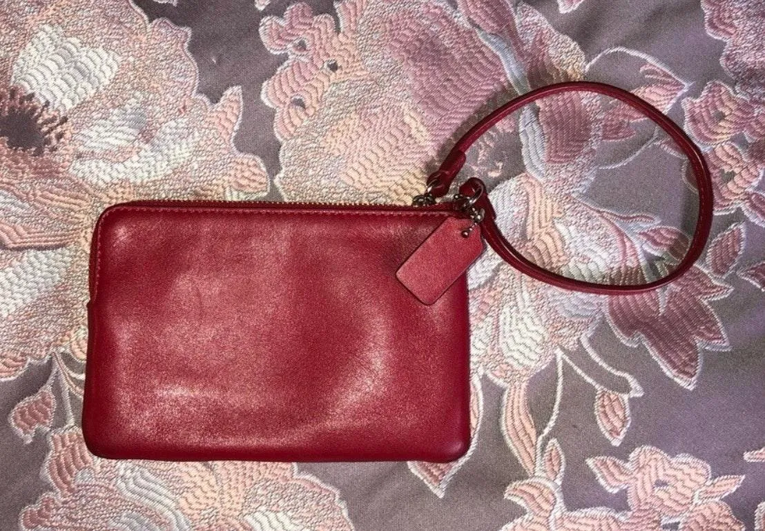 Red Leather Wristlet Wallet w Gold Lettering - Image 4