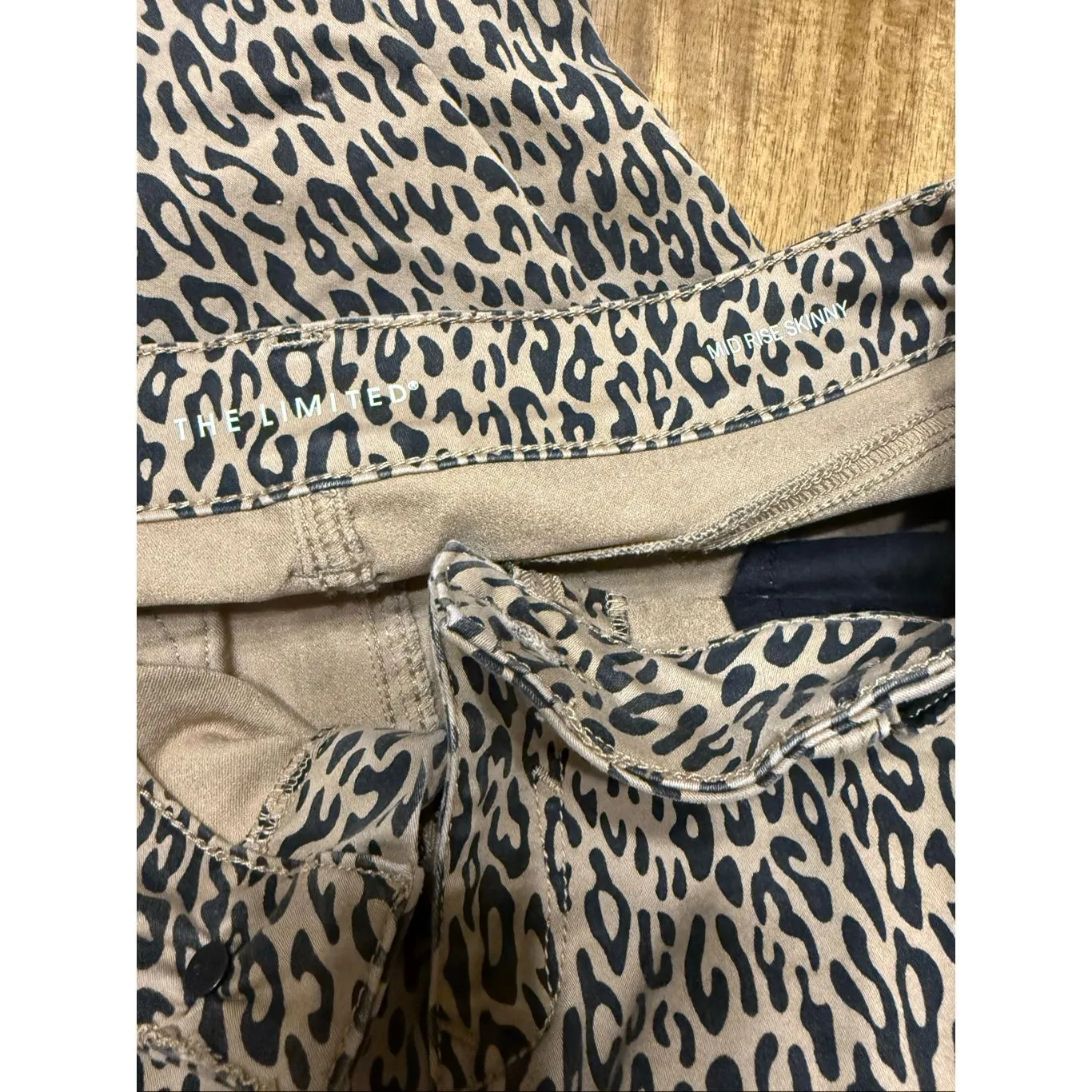 The Limited Jeans Womens Size 6R Animal Print Mid Rise Skinny Pants - Image 2