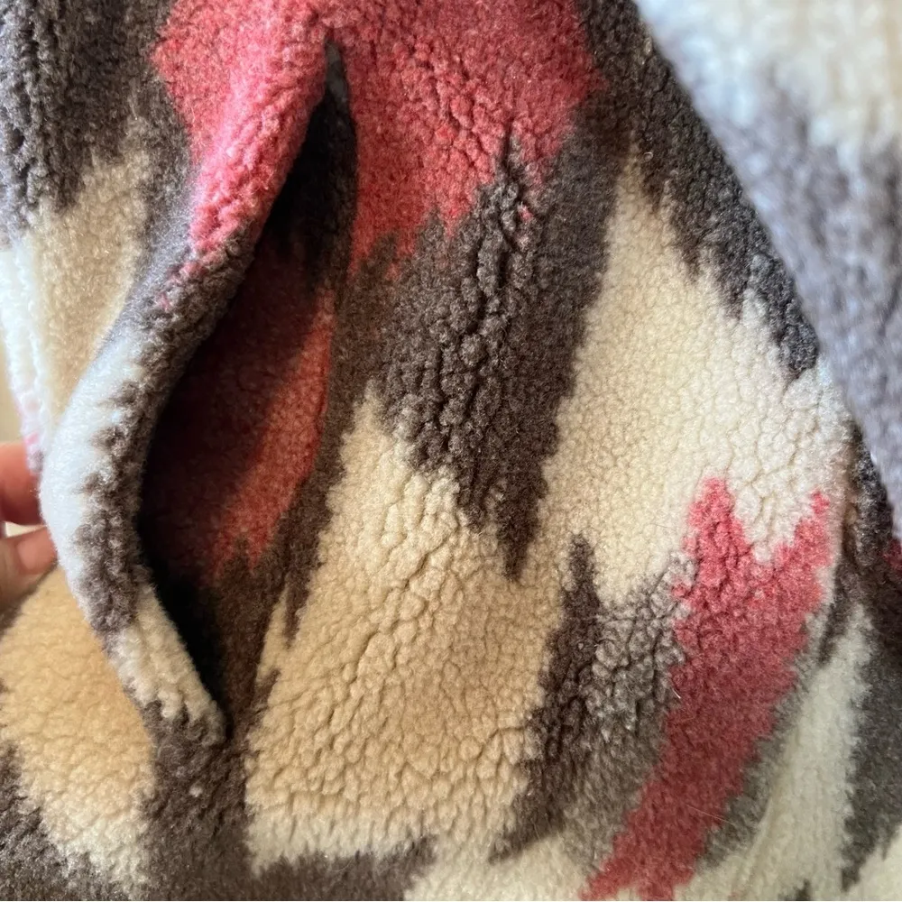 Vintage Southwestern Ikat Print Plush Made in USA Winter Coat Pink Size XL - Image 9