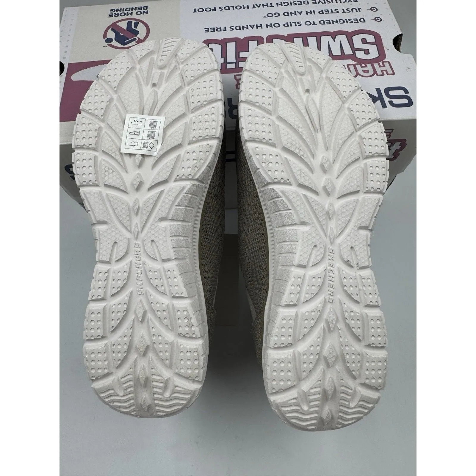 New Skechers Women's Taupe Virtue Swift Fit Sneaker Hands Free Memory Foam Sz 6 - Image 13