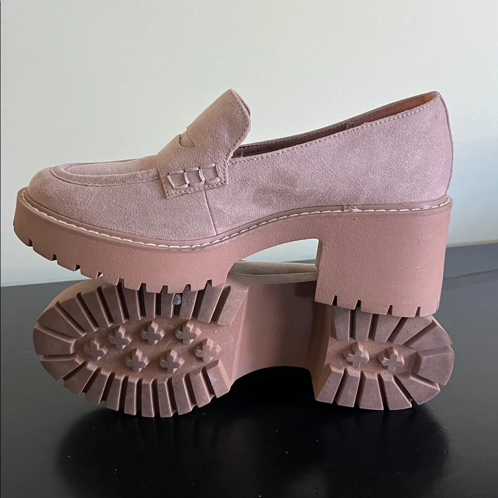 Universal Thread Maisy Loafer Heel in taupe - Image 7