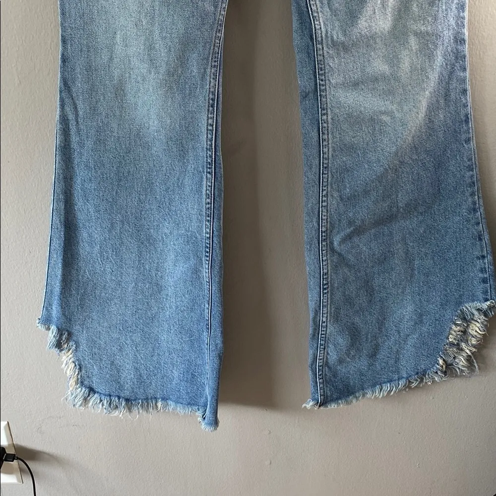 Women's Blue Flared Jeans we the free - Image 3
