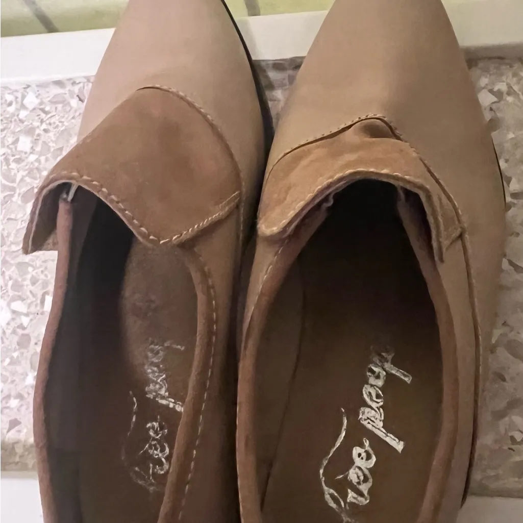 Stylish Tan Leather Shoes size 38/8 - Image 3