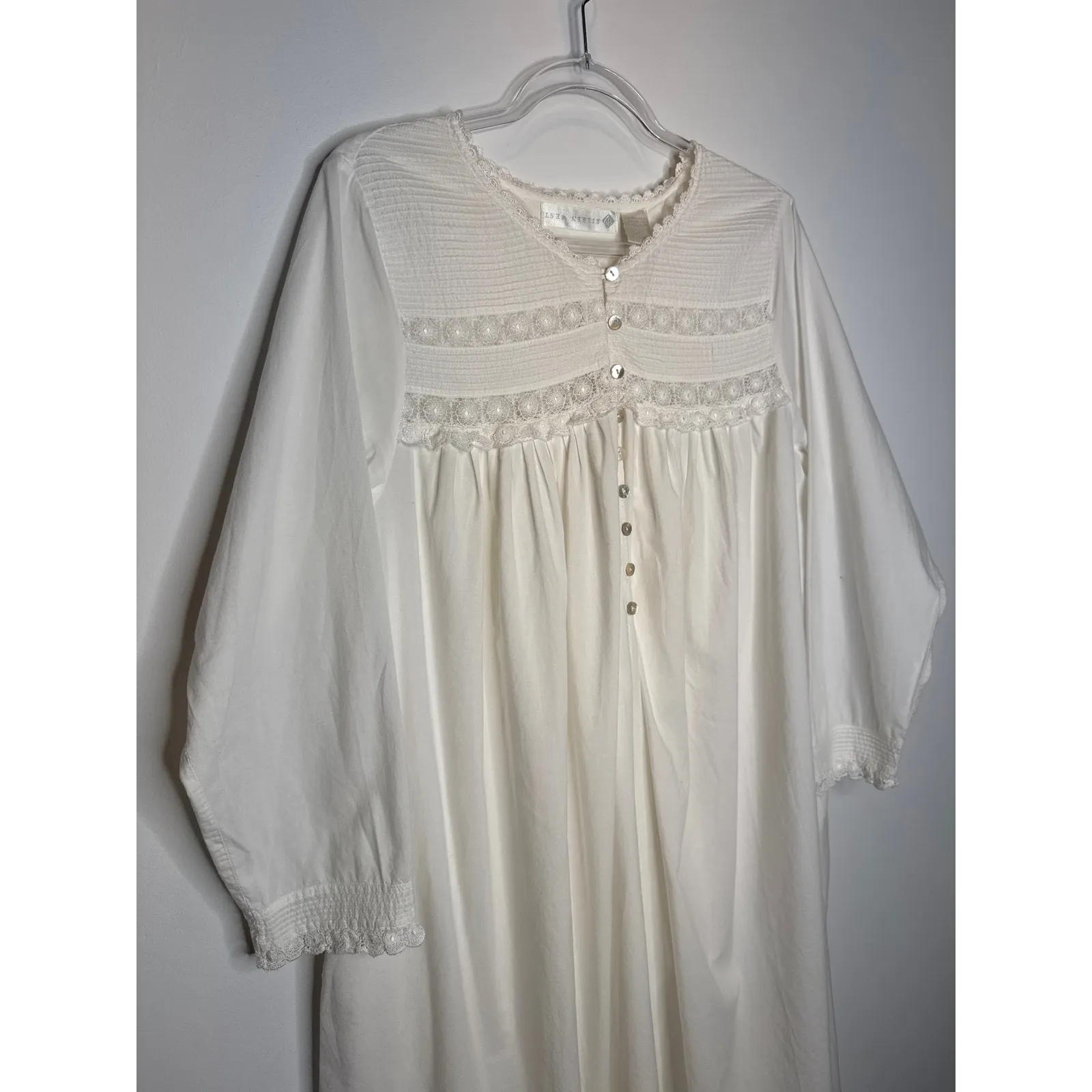 1990s Eileen West White Cotton Lace Pintuck Nightgown Medium - Image 5