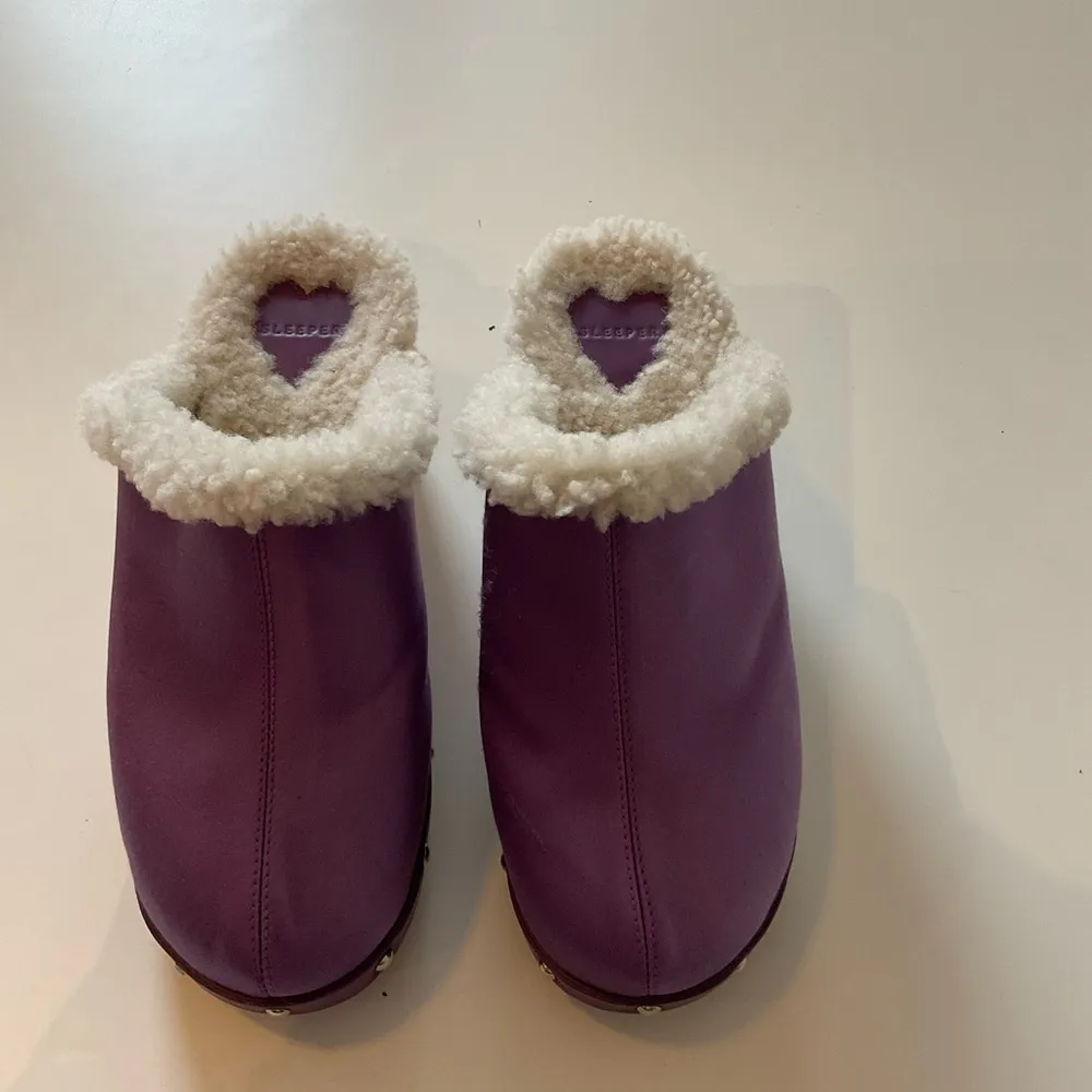 Sleeper Matilda Shearling Clogs in Lilac - Image 6