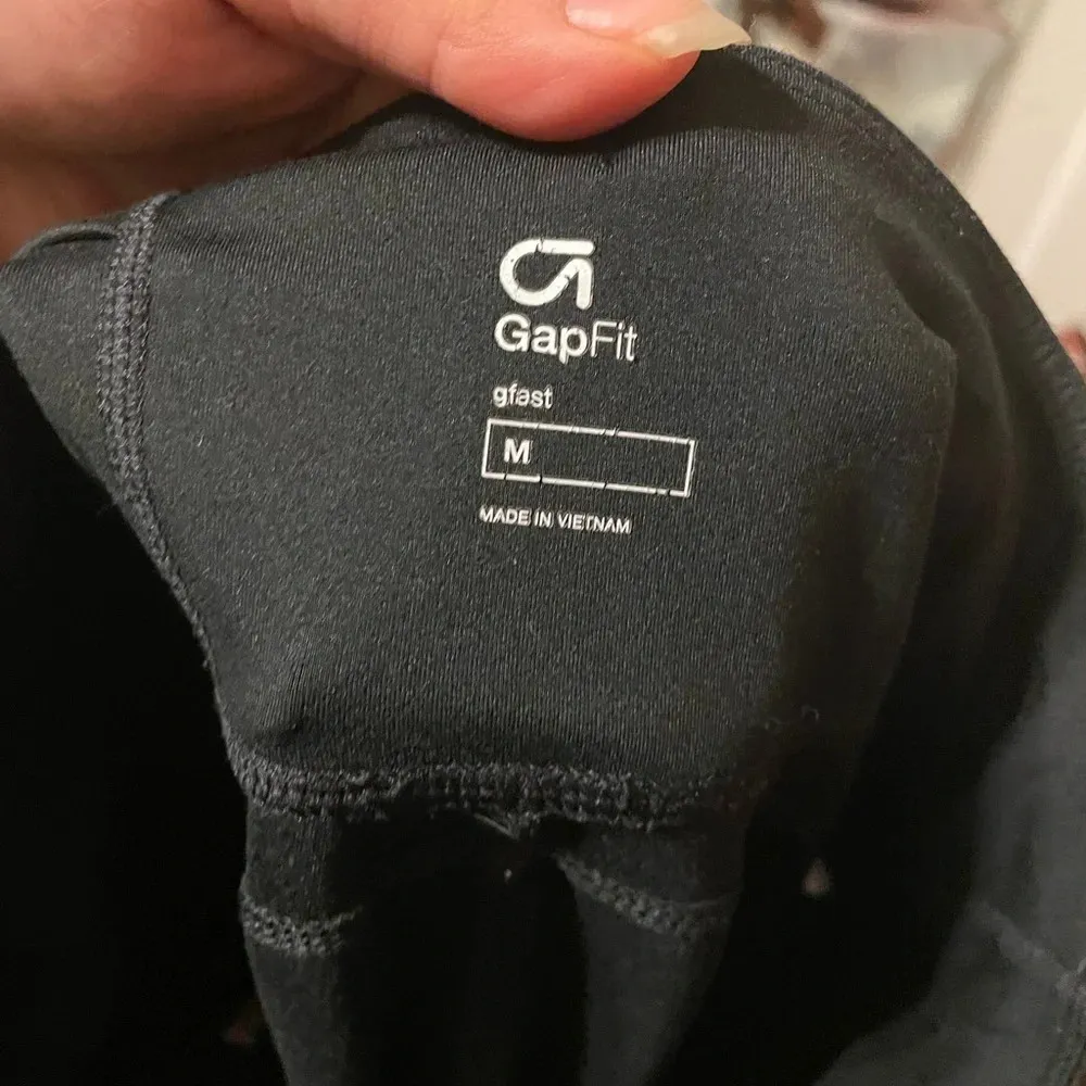 Gap  FIT CROPPED LEGGINGS - Image 3