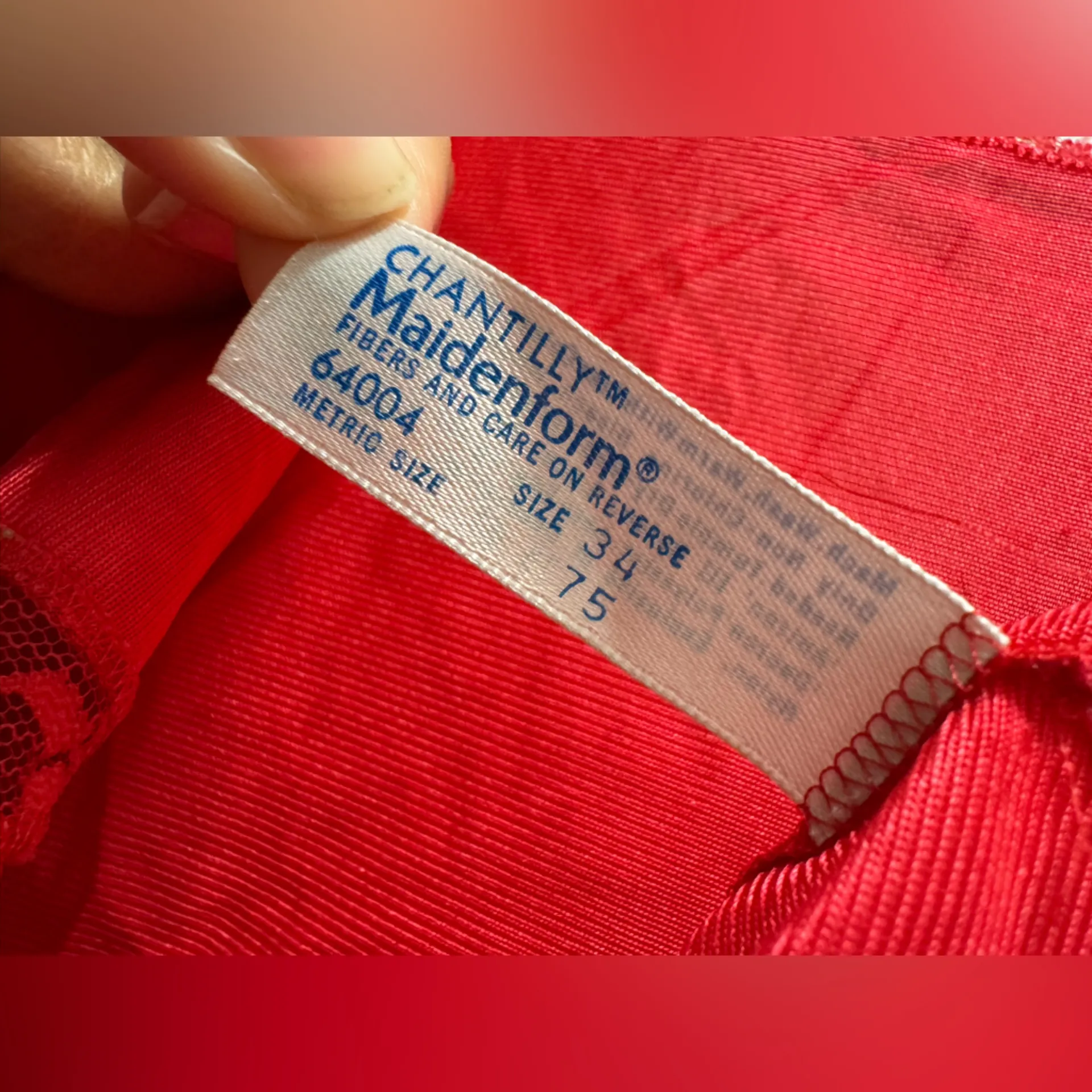 Vintage 70s 80s red Chantilly lace camisole top Size XS with red flower - Image 8