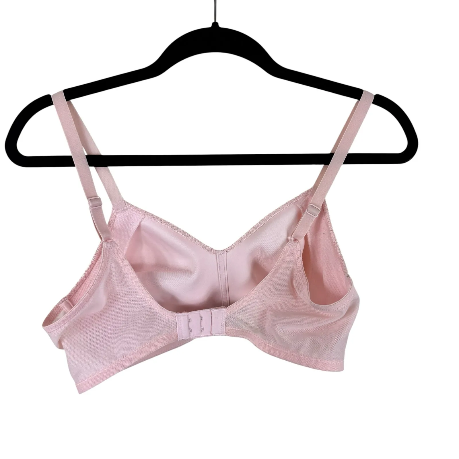 Breezies Feather Light Jacquard Wireless Pink Bra Lightly Lined Size 36B - Image 2