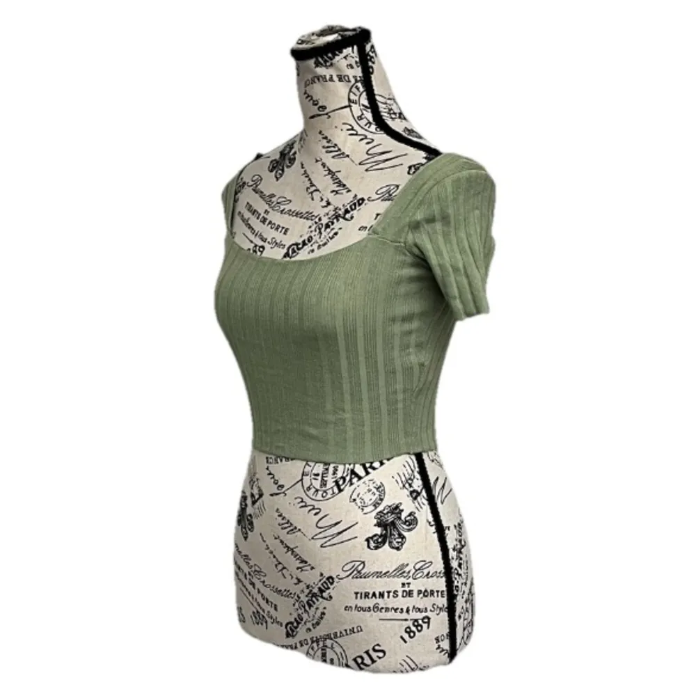 Princess Polly Green Ribbed Off-Shoulder Crop Top XS/S Boho Coastal Preppy - Image 3