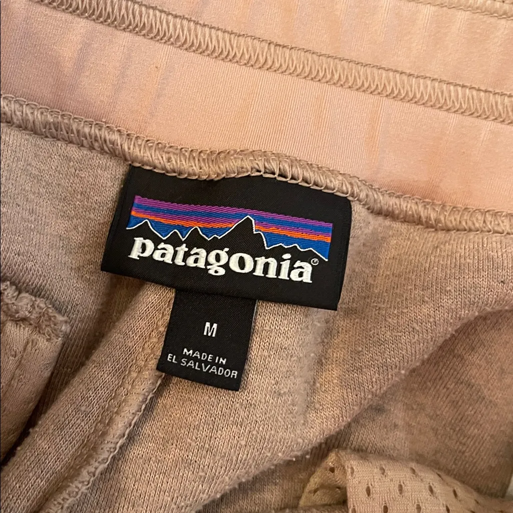 Patagonia Beige Fleece Pants Medium - Image 4