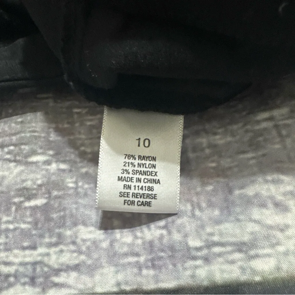 Roz & Ali Black Dress Pant with Leopard Accent - Image 5