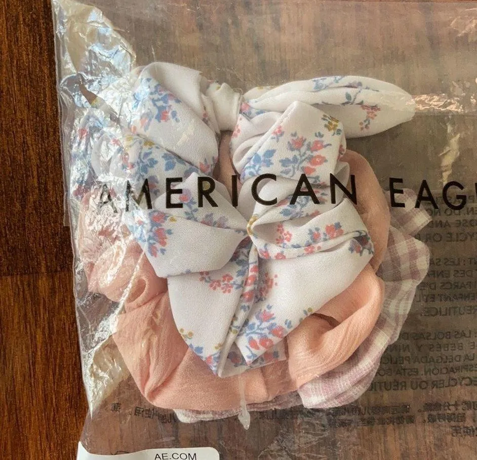 NEW  Scrunchies Hair Ties Bundle One Size Bow Plaid Girly Chic NWT - Image 2