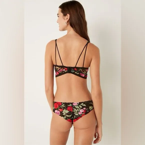 NWOT PINK Victoria's Secret Floral Black Lace Wired Push Up Bralette Size Small - Image 2