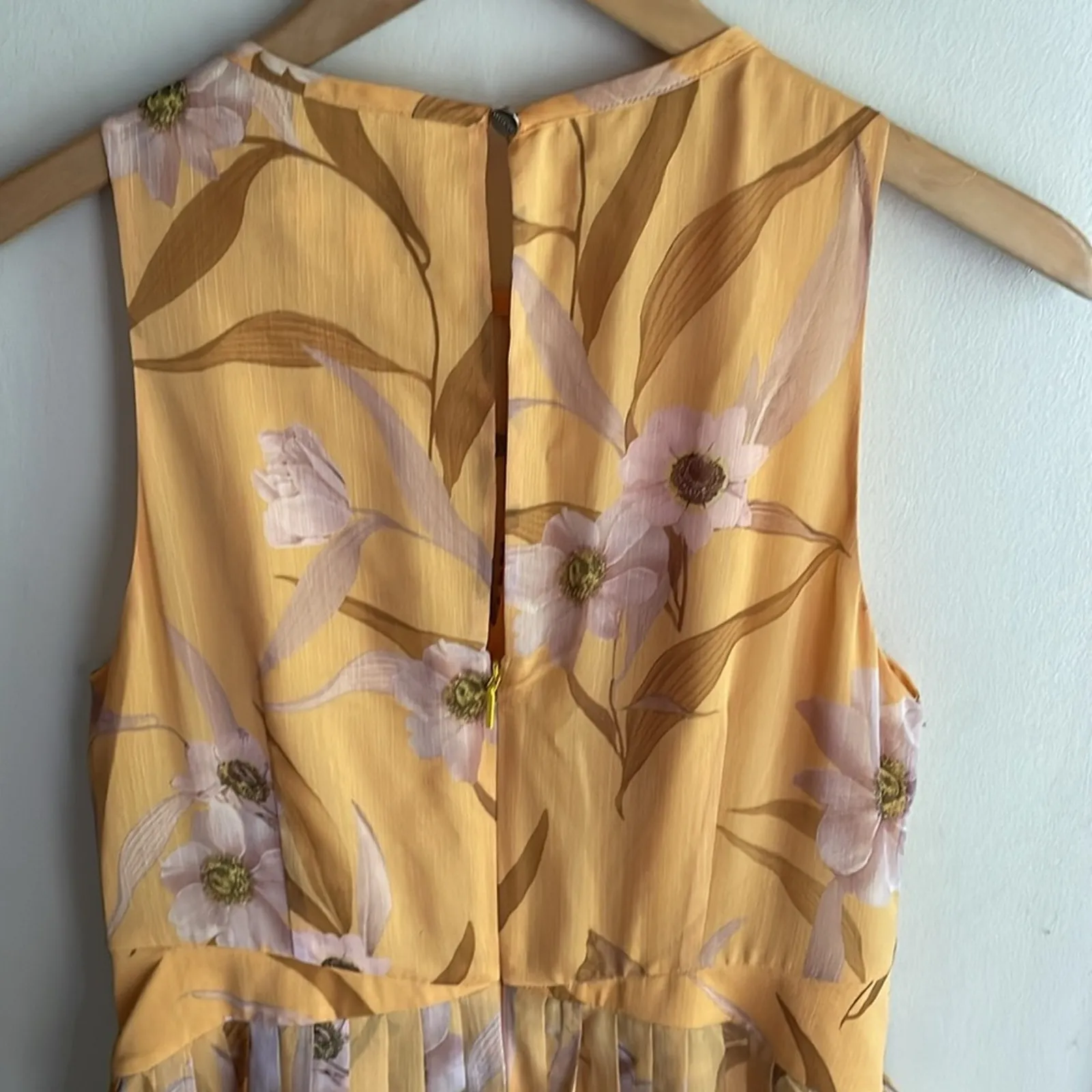 Ted Baker Fabulas Cabana Pleated Midi Dress Yellow - Image 11