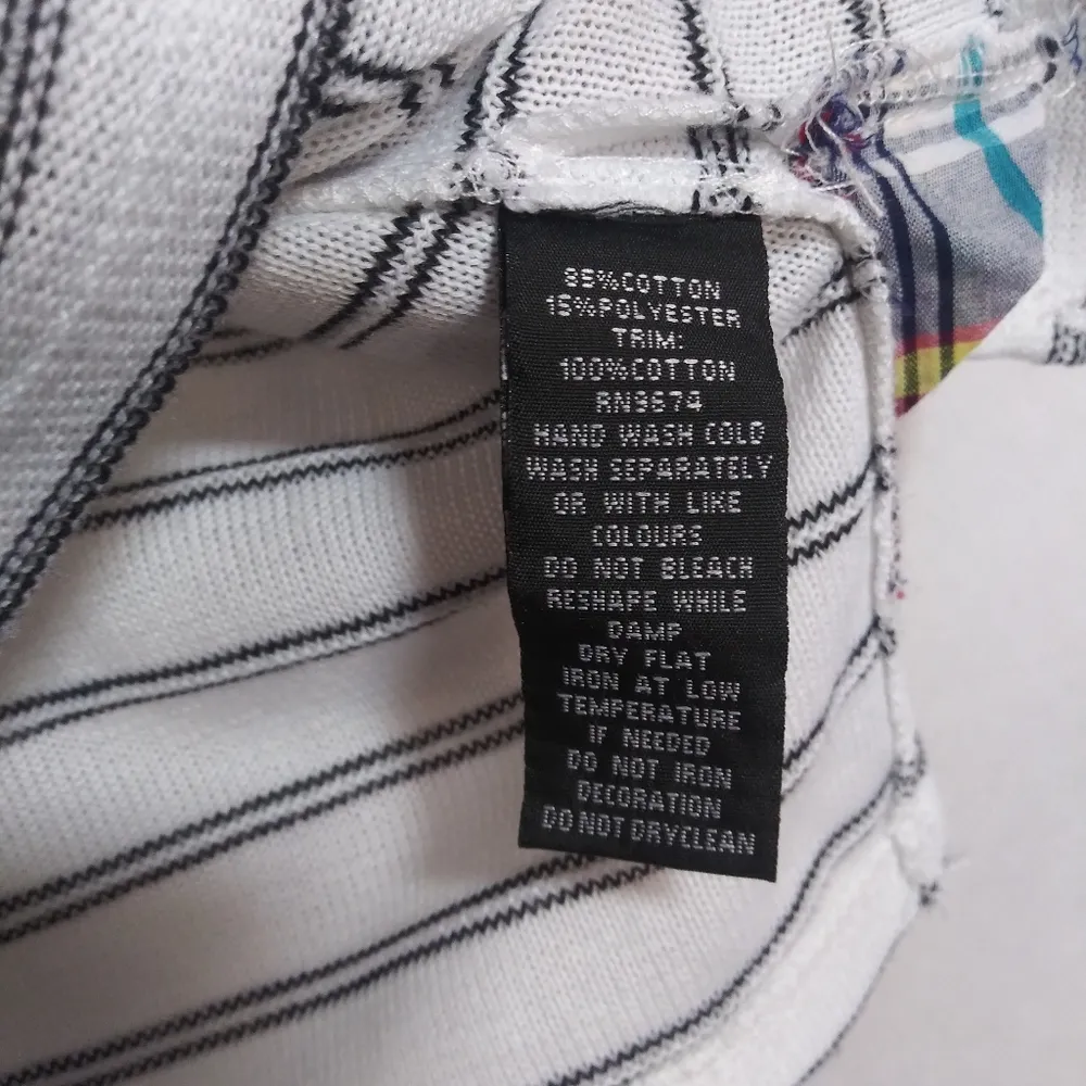 Vecceli Italy Knit Pull Over Mixed Print Top Artsy Size M White Size M - Image 7