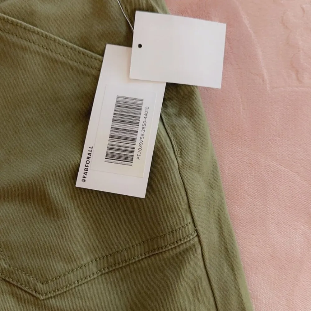 JustFab Green Cargo Pants xs - Image 5