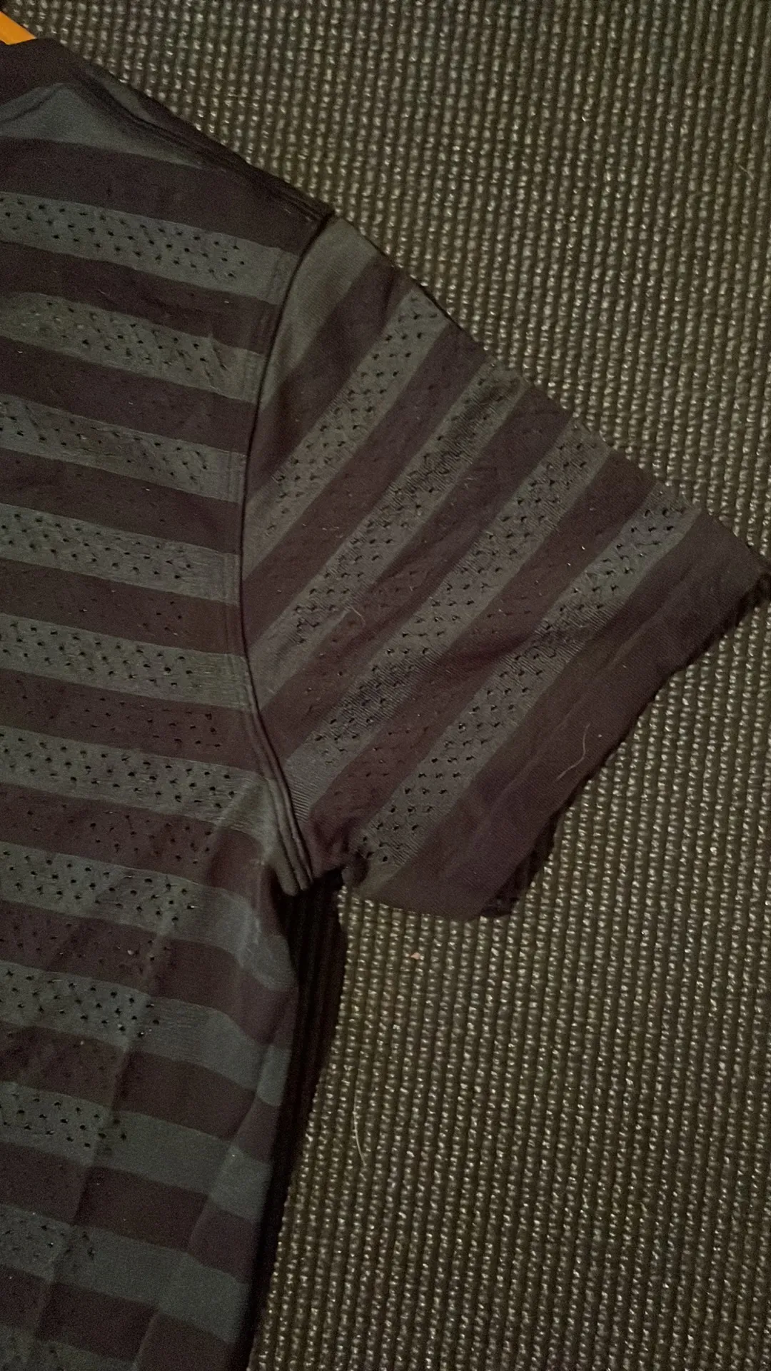 Swiftly Breathe Short Sleeve - Image 5