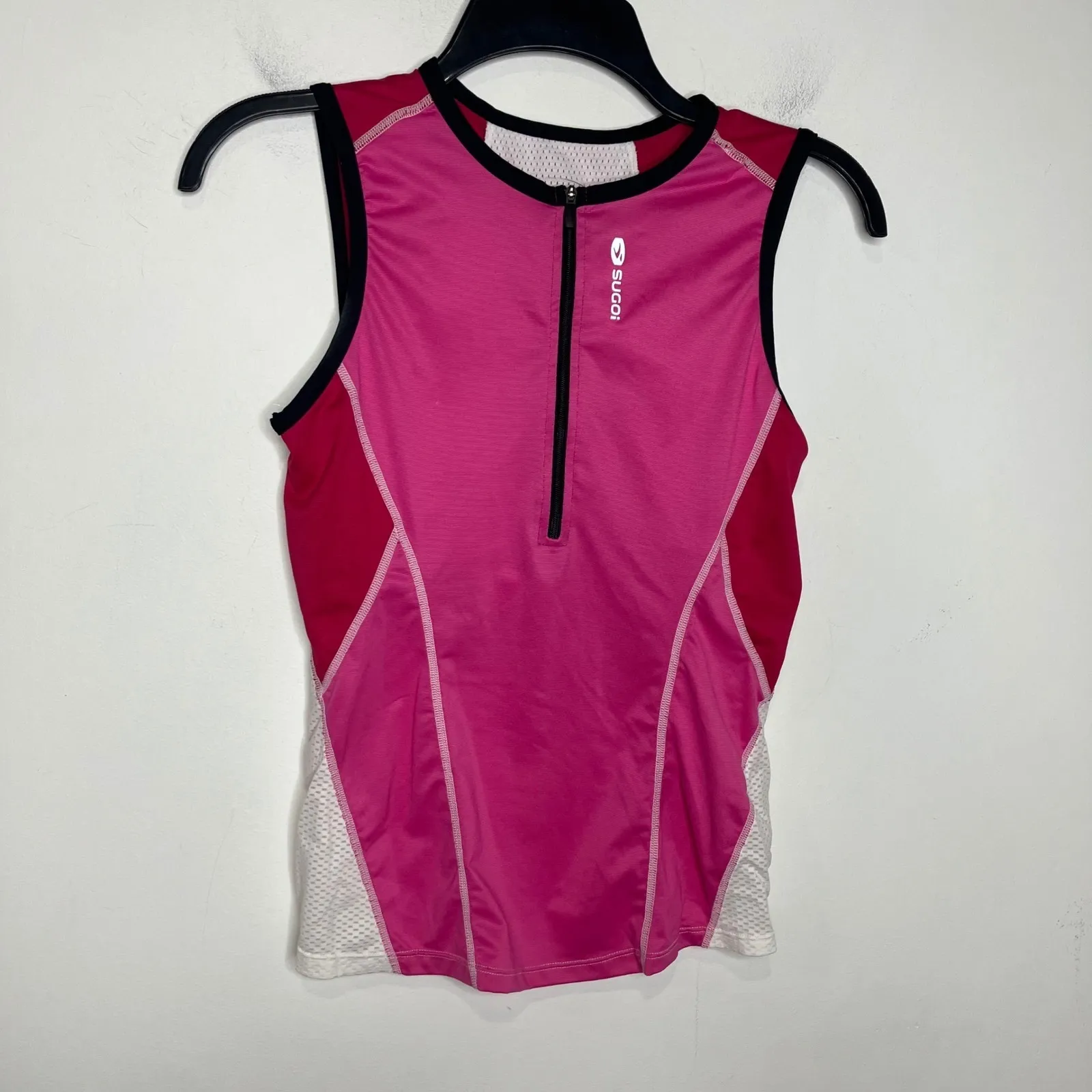 Sugoi cycling tank top with shelf bra pink white road bike women's size medium - Image 2