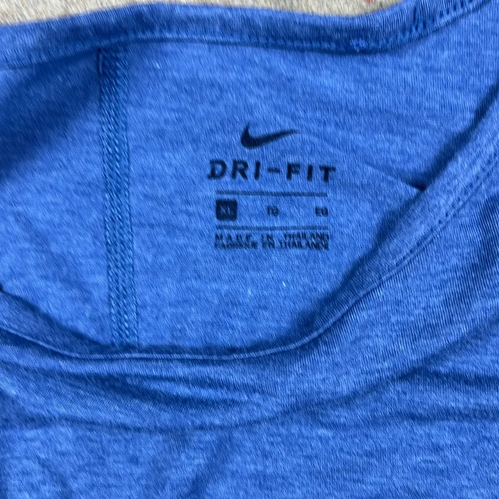 Nike Heather Blue Dri-Fit T-Shirt
Size: XL - Image 2
