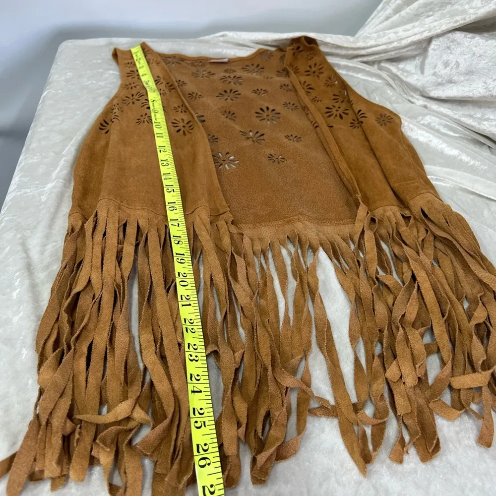 Tan Fringe Vest with Floral Cutouts s/m - Image 9