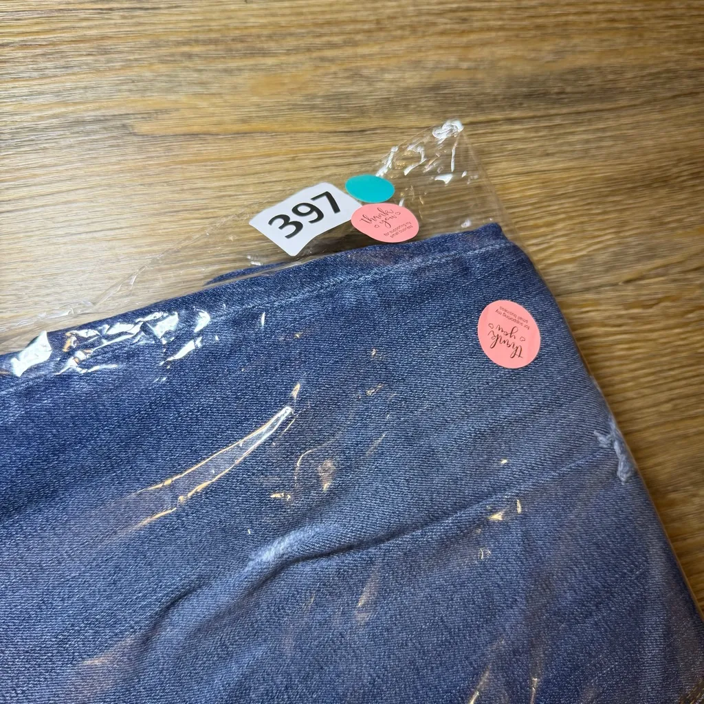 NWOT White House Black Market Skimmer Dark Blue Skinny Jeans Distressed Size 10 - Image 12