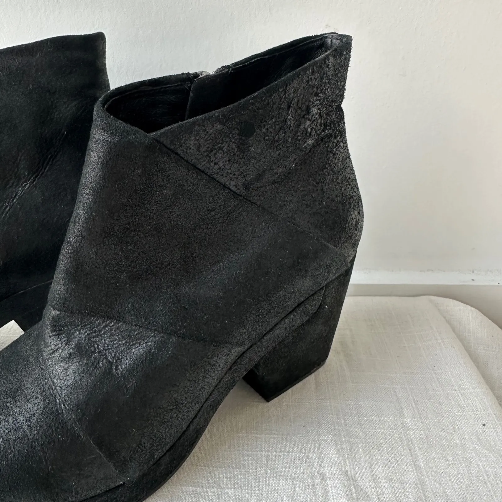 Eileen Fisher Black Suede Platform Block Heel‎ Ankle Boots Women's Size 10 - Image 7