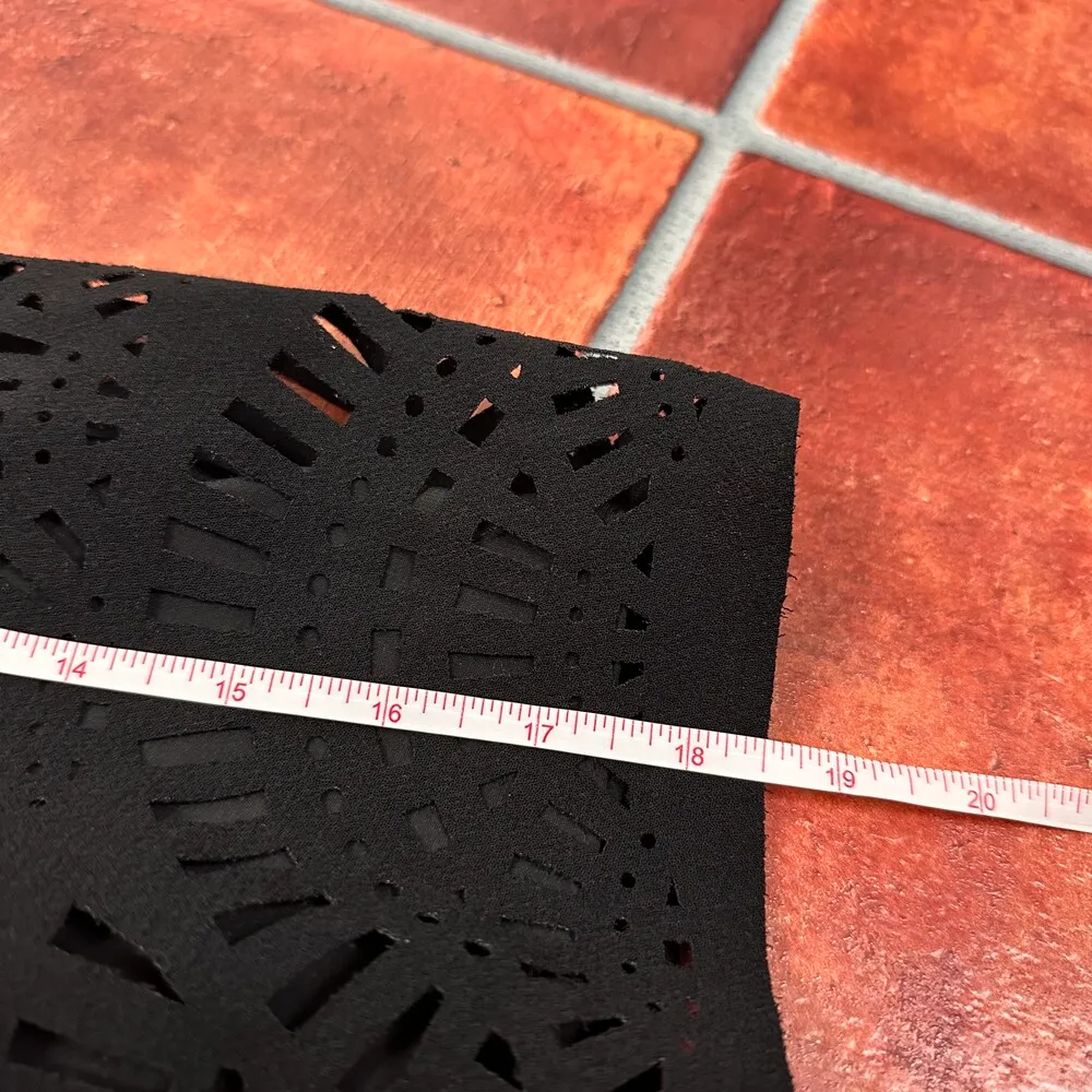 Reiss Black Laser Cut Skirt Size 8 - Image 5