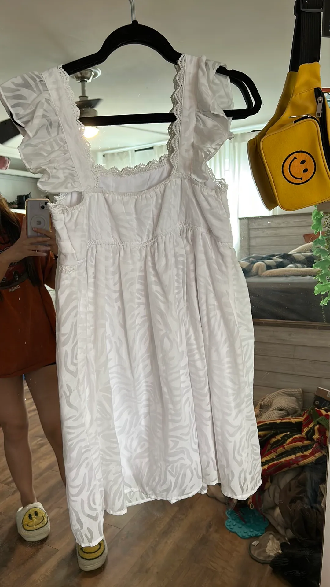 Boutique Dress White - Image 4