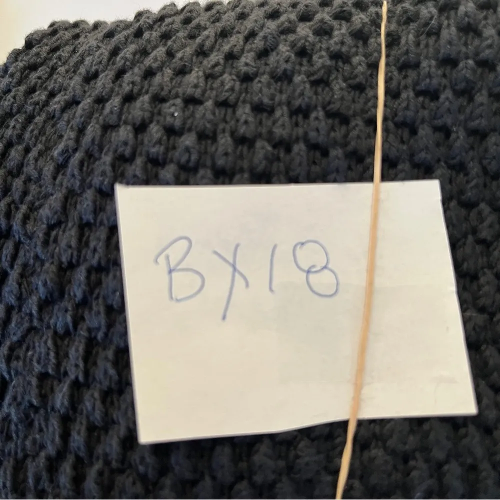 Anthropoligie Atlier Women's Black Knit Sweater xs - Image 6