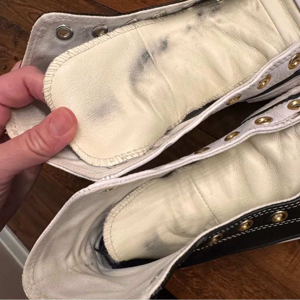 CONVERSE High-Top Sneakers with Gold Eyelets - Image 7