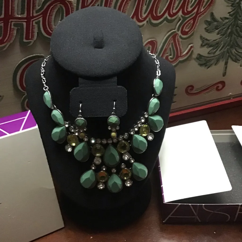 Lia Sophia "Melodious" Statement Necklace & Matching Earrings Retired NEW - Image 2