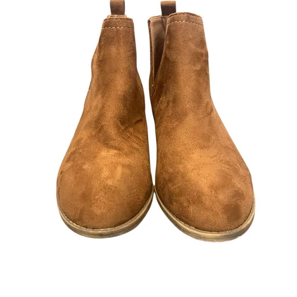 Journee Collection Rimi Brown Faux‎ Suede Block Heel Ankle Booties Size 9 - Image 2