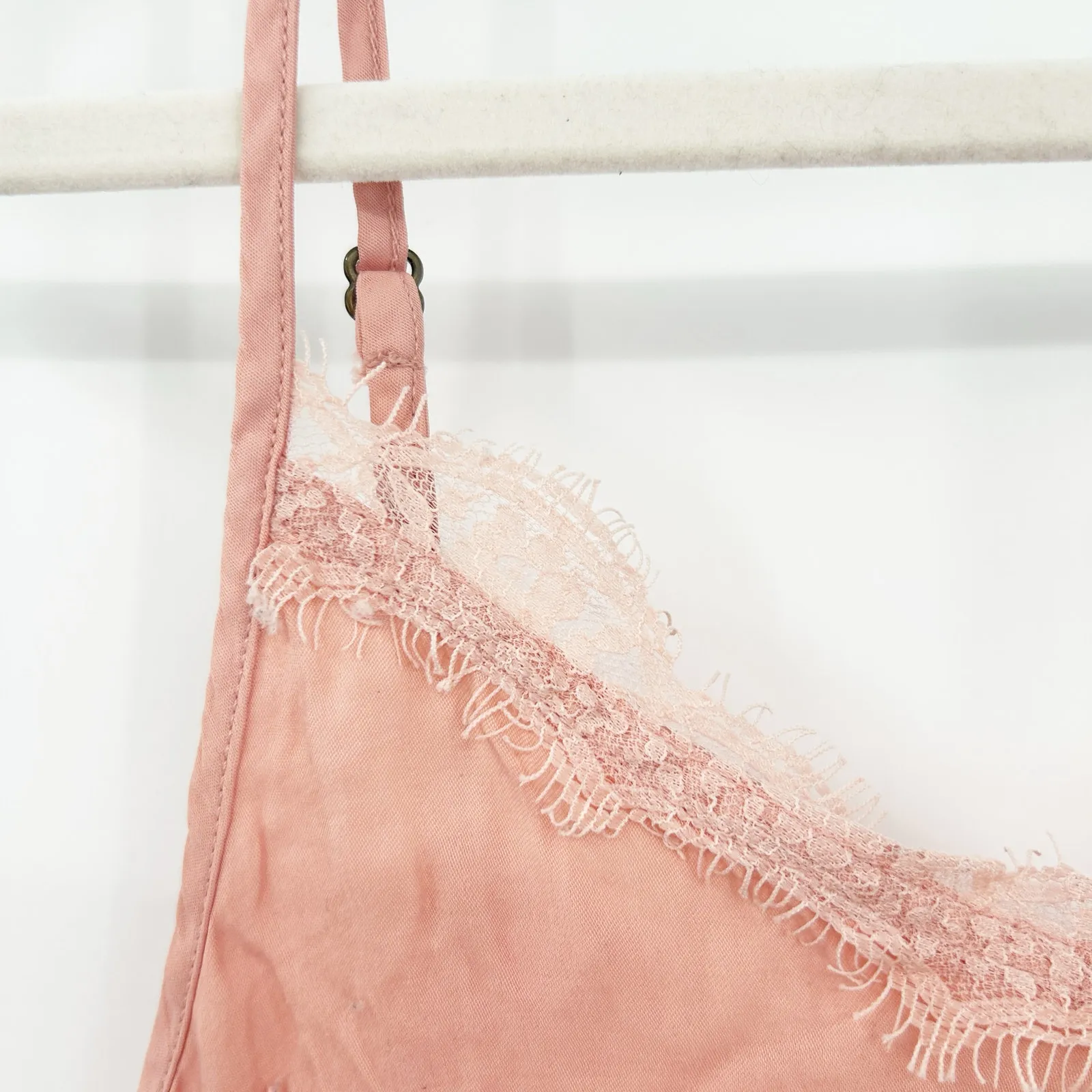 Anthropologie Floreat Womens Y2K Coquette Viscose Lace Cami‎ Top Size XS Coral - Image 2