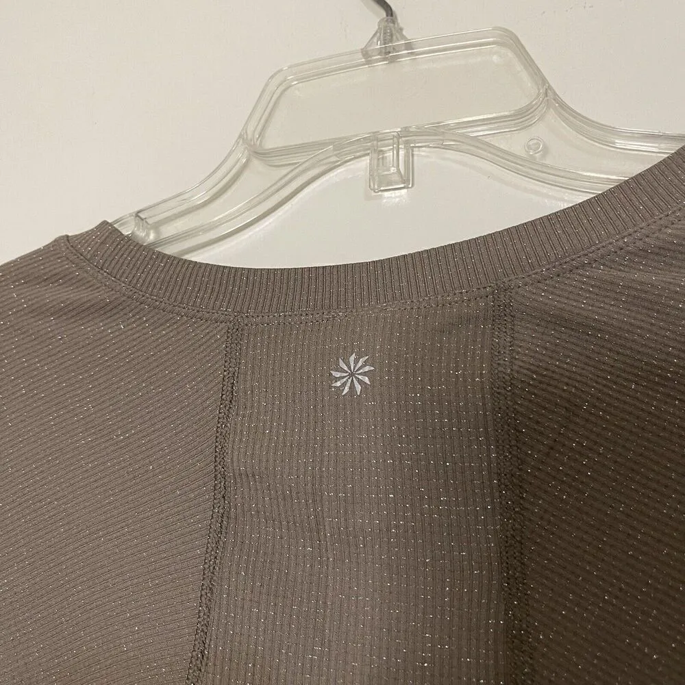 ATHLETA beige tan shimmer crew neck long sleeve shirt with thumbholes large - Image 5