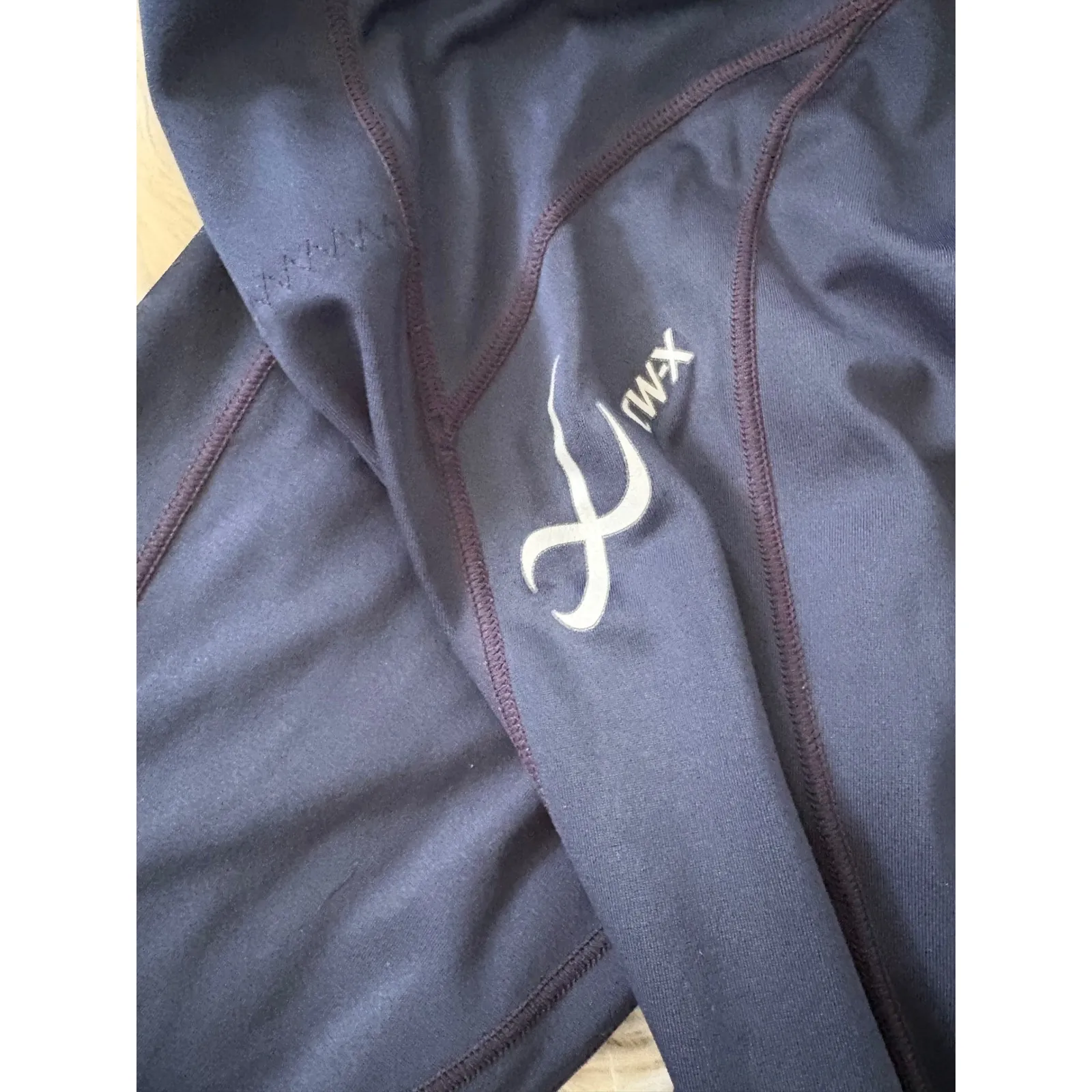 CW-X Women's Endurance Generator Blue Compression Crop Capri Leggings Small‎ - Image 2