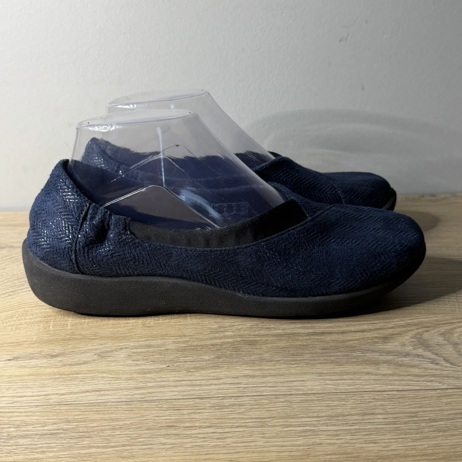 Clarks Cloudsteppers Navy Blue Chevron Slip On Comfort Ballet Flats Womens 8M - Image 3