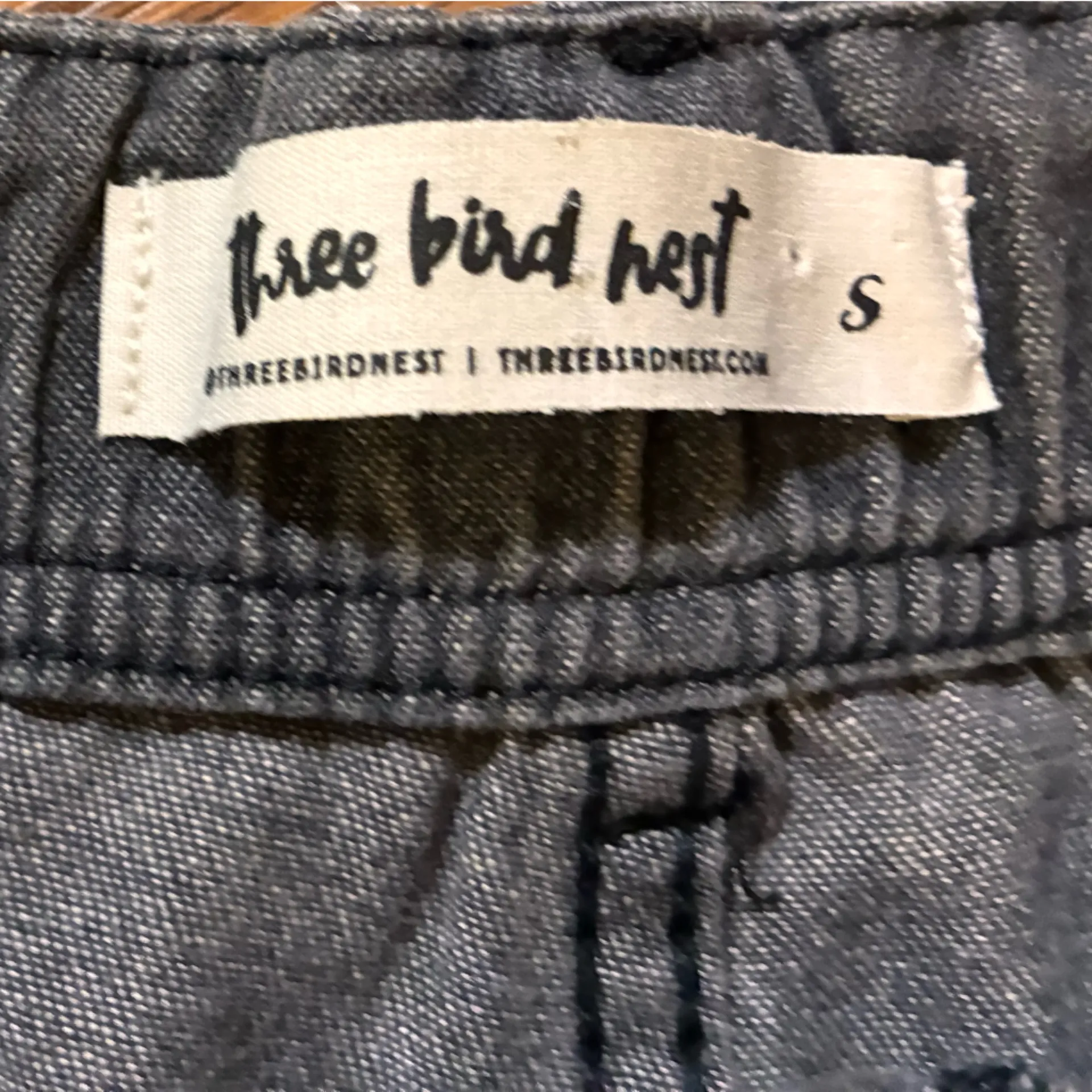 NWOT three bird nest extreme wide leg Charcoal Elastic Waist Jean/Trousers Gray Size undefined - Image 3