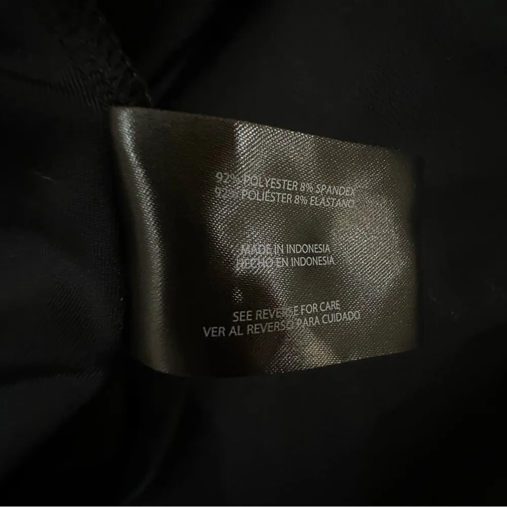 Gap fit Women’s Active Tank Black Dress Workout‎ Shorts XS - Image 8