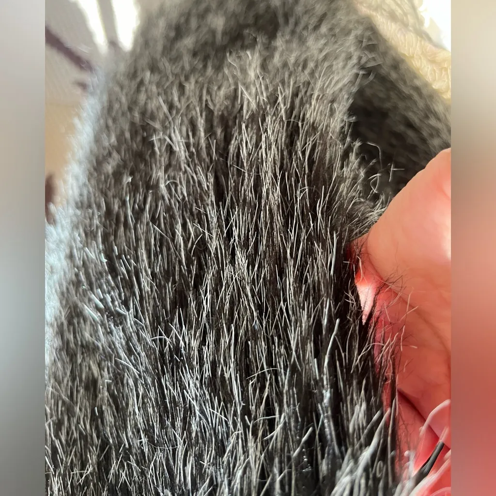 Roommate Fashion Forward Faux Fur Vest size L - Image 6